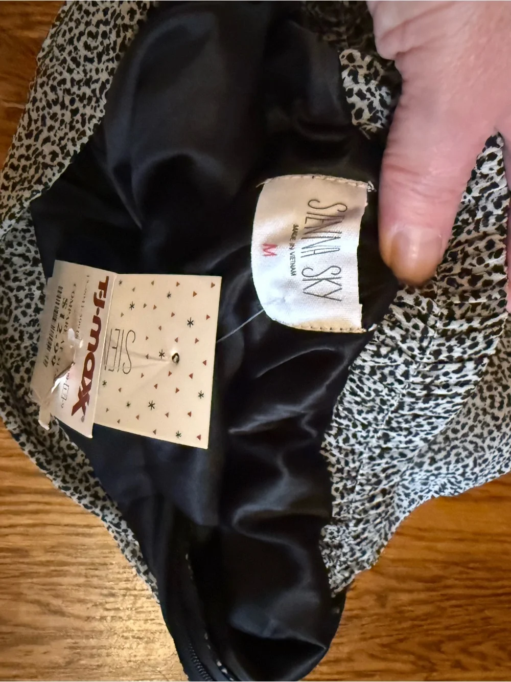 Sienna Sky Gray Black Animal Print Mini Skirt Women's Medium Elastic Waist